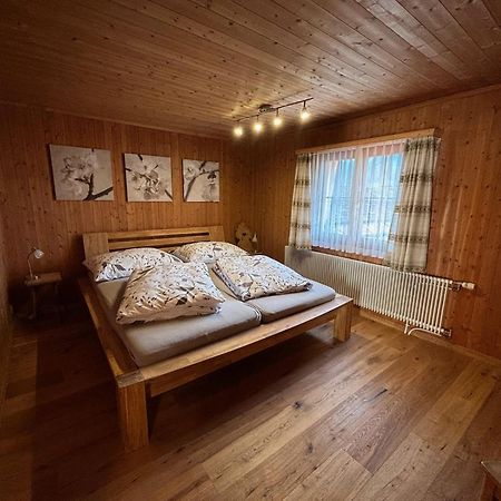 Latura - 3.5 Zimmerwohnung für 4 Personen, 80m2 Buchen im Prattigau Exterior foto